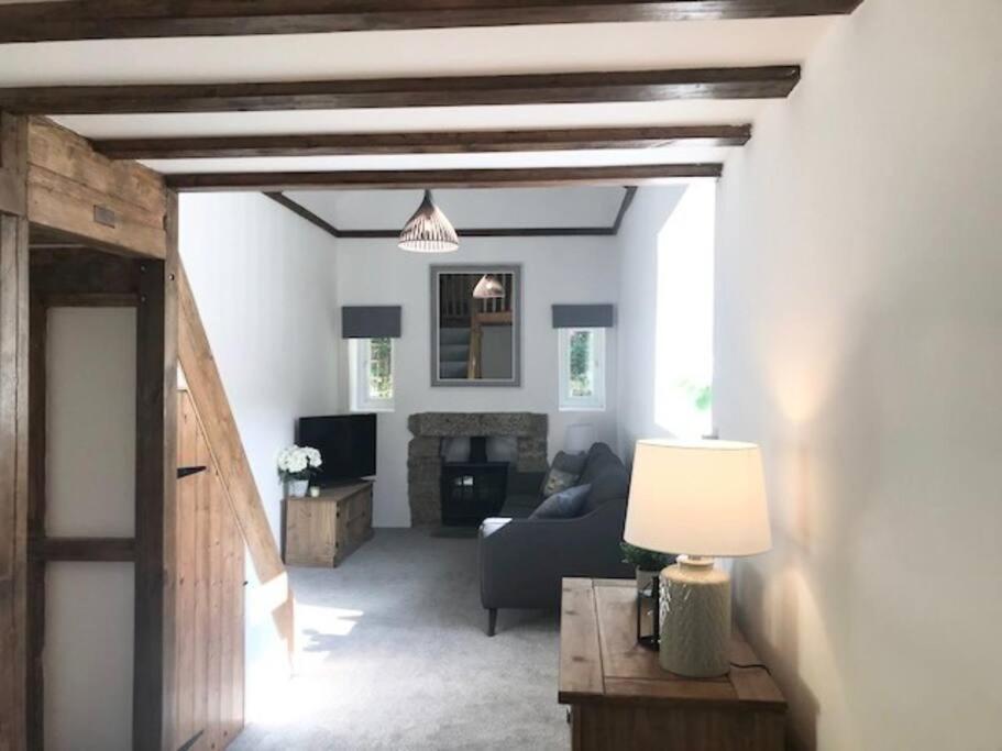 הלסטון Woodland Cottage In Cornwall With Walled Garden מראה חיצוני תמונה